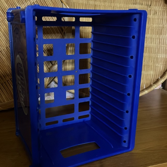 Labatt Blue Pilsner cd crate storage - Picture 4 of 4
